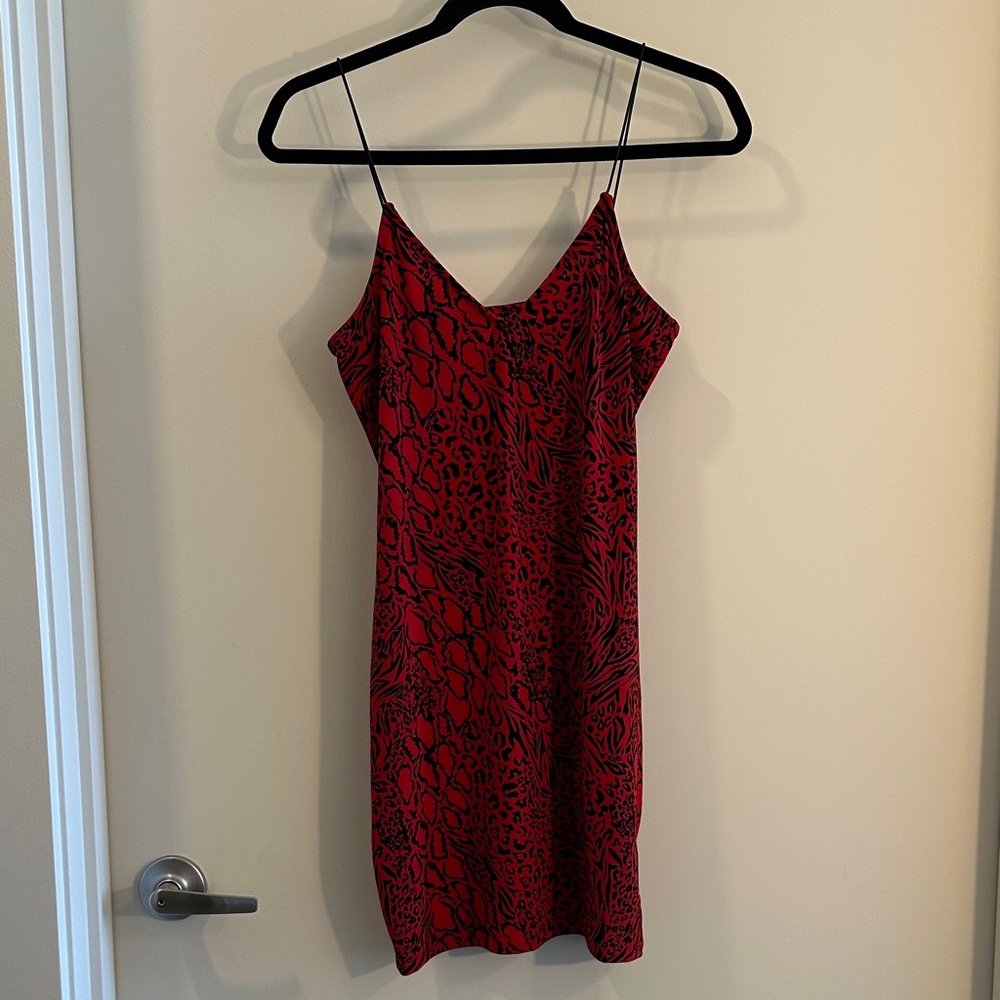 H&M Red and Black Patterned Mini Dress